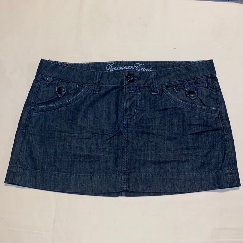 AMERICAN EAGLE, dark denim, sz 10, mini skirt.